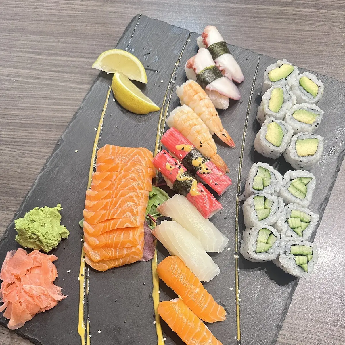 Sake Maguro Set Groß