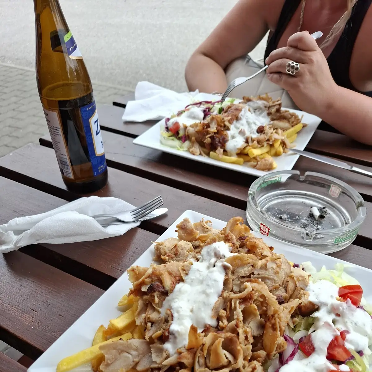 Kurací Kebab A Porcia Je Hodná Ako Vidno Na Fotke A Samozrejme Chutné