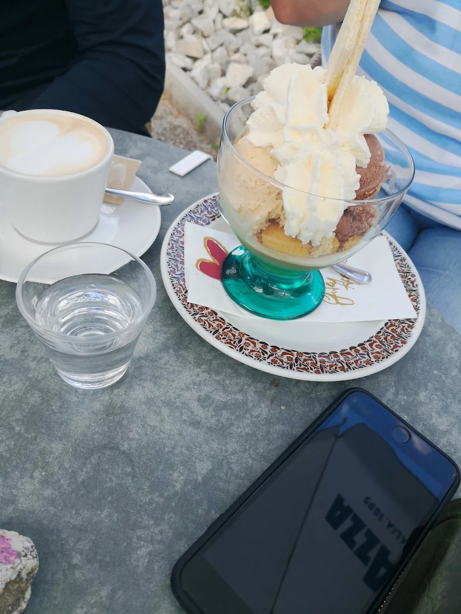 Gemischtes Eis Mit Ober