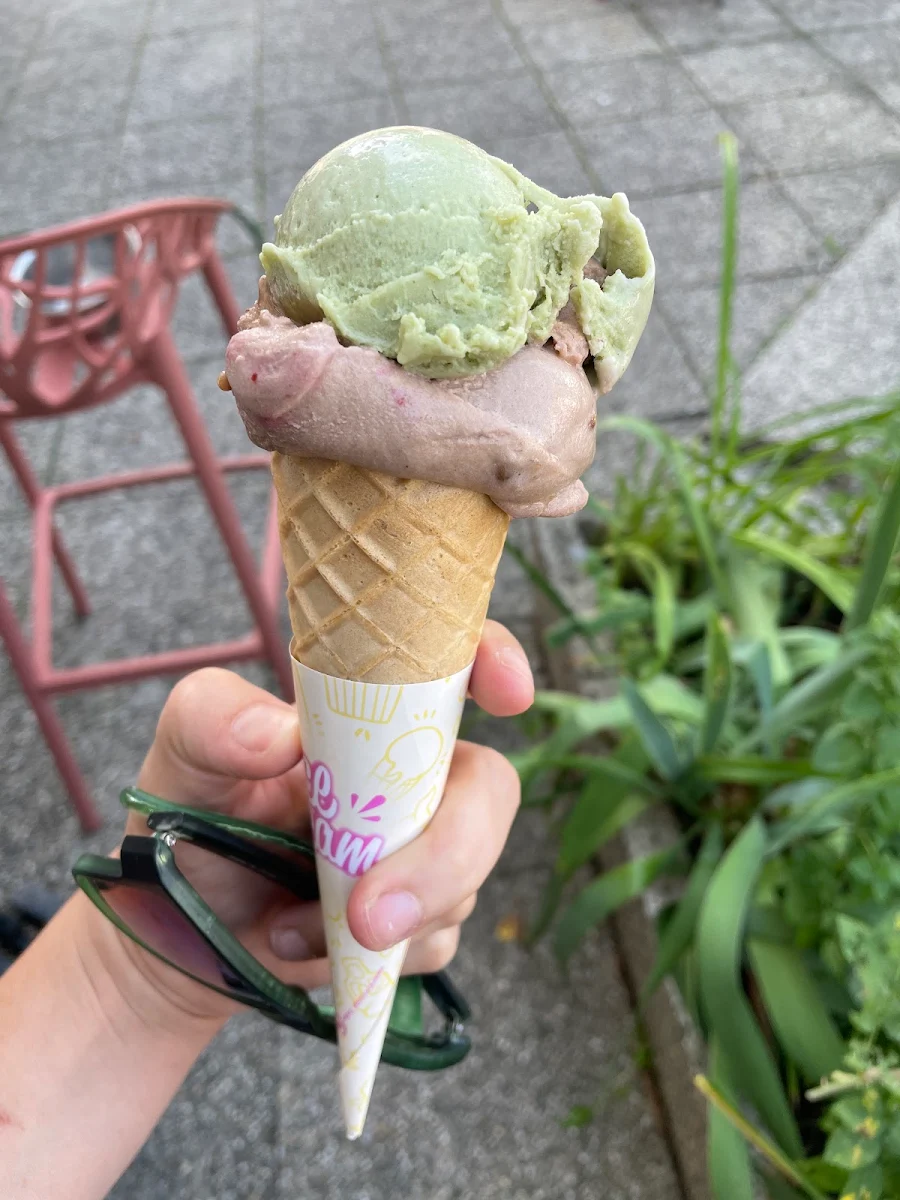 Pistachio and Raindling Ice Cream