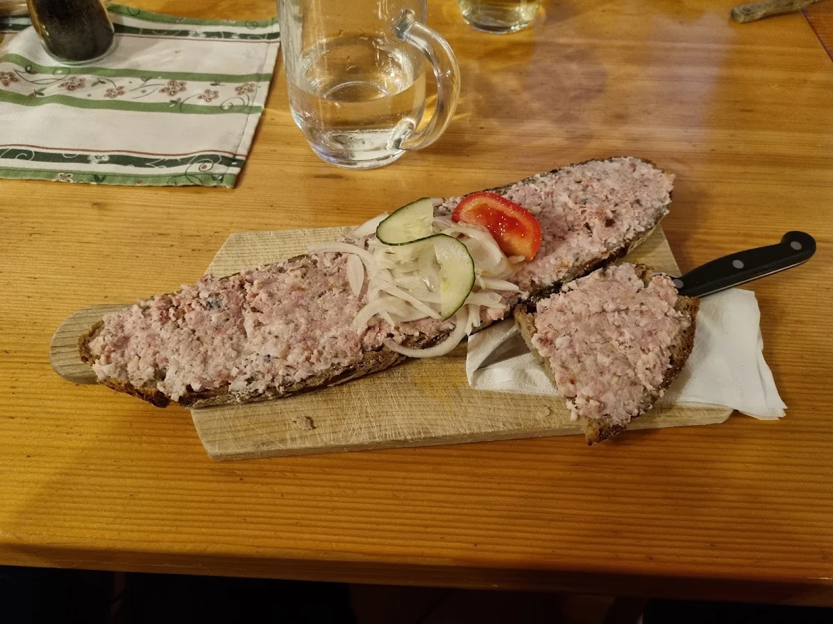 Verhackertes Brot