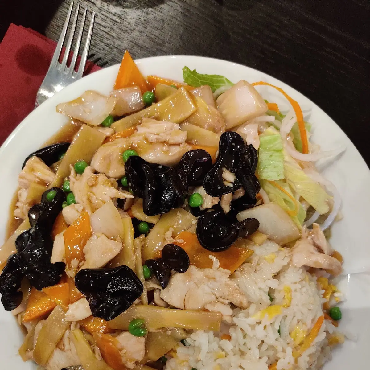 Huhn Mit Bambus Und Morcheln