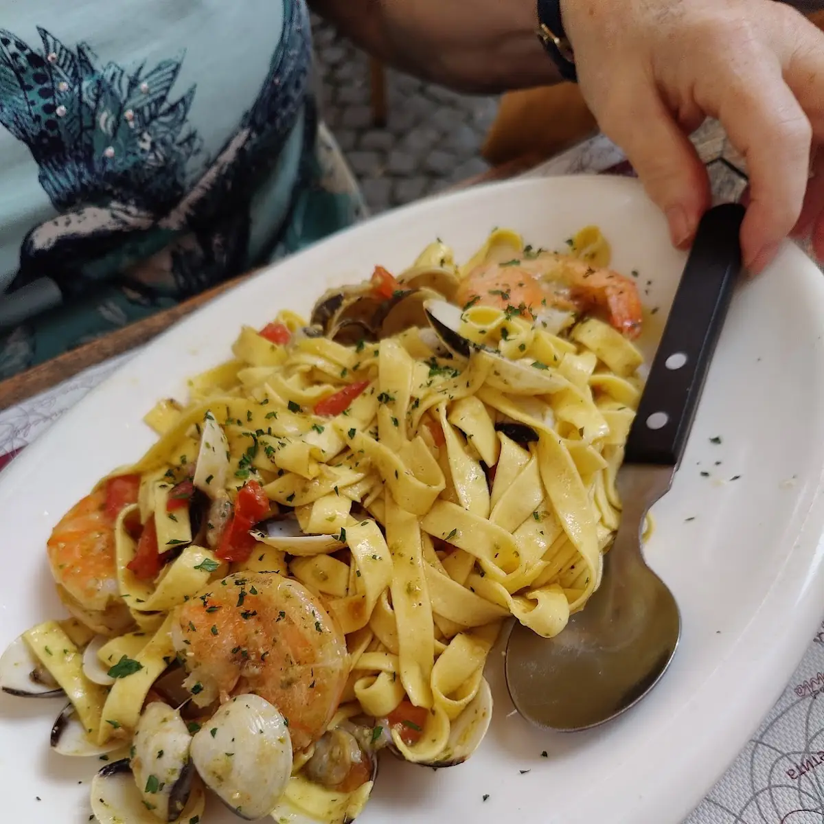 Tagliatelle Con Frutti Di Mare
