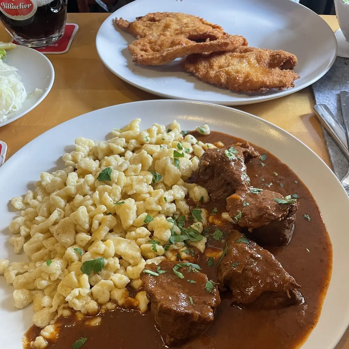 Gulasch Mit Nudeln