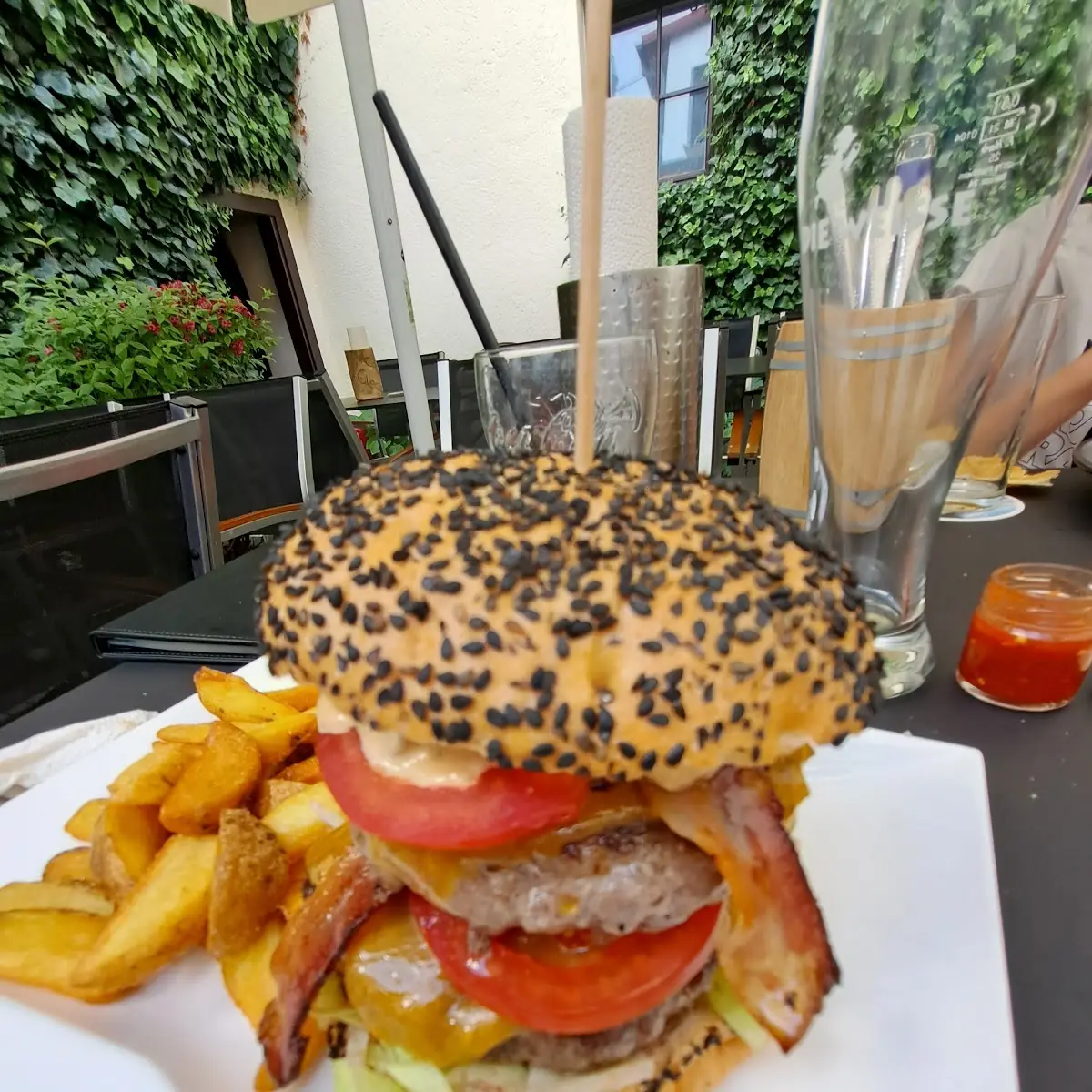 Mountenlike Burger