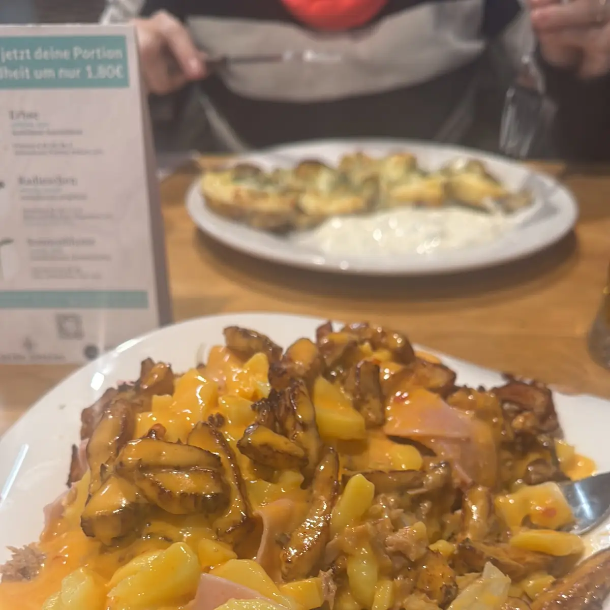 Salat Mit Putenstreifen Und American Dressing