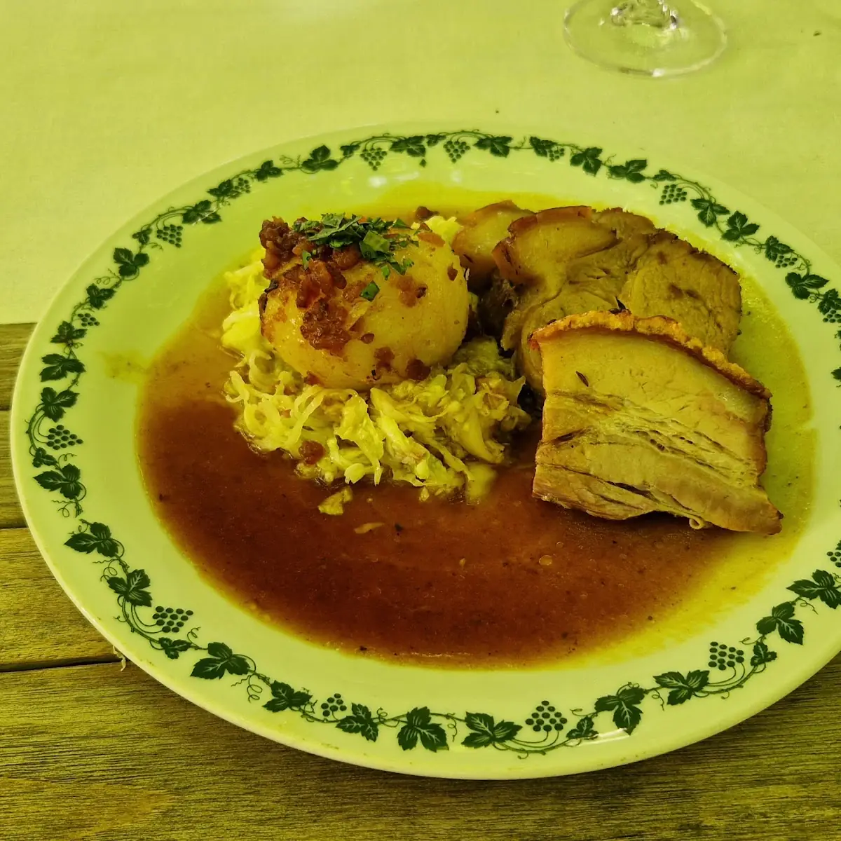 Schweinebraten Mit Gruste