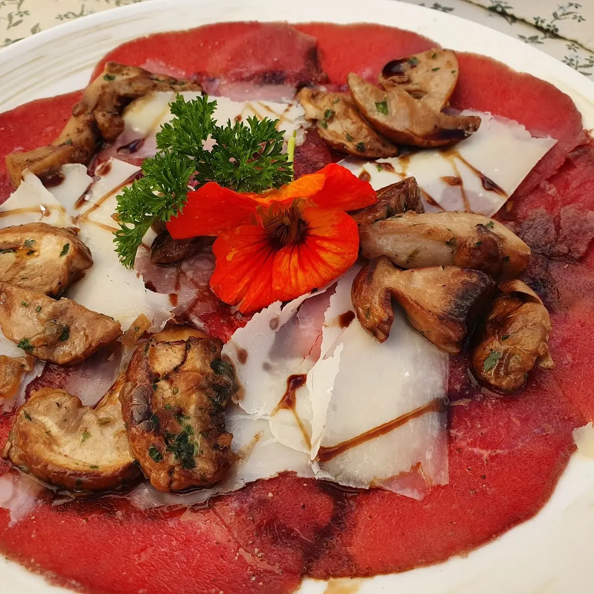 Hirsch Carpaccio