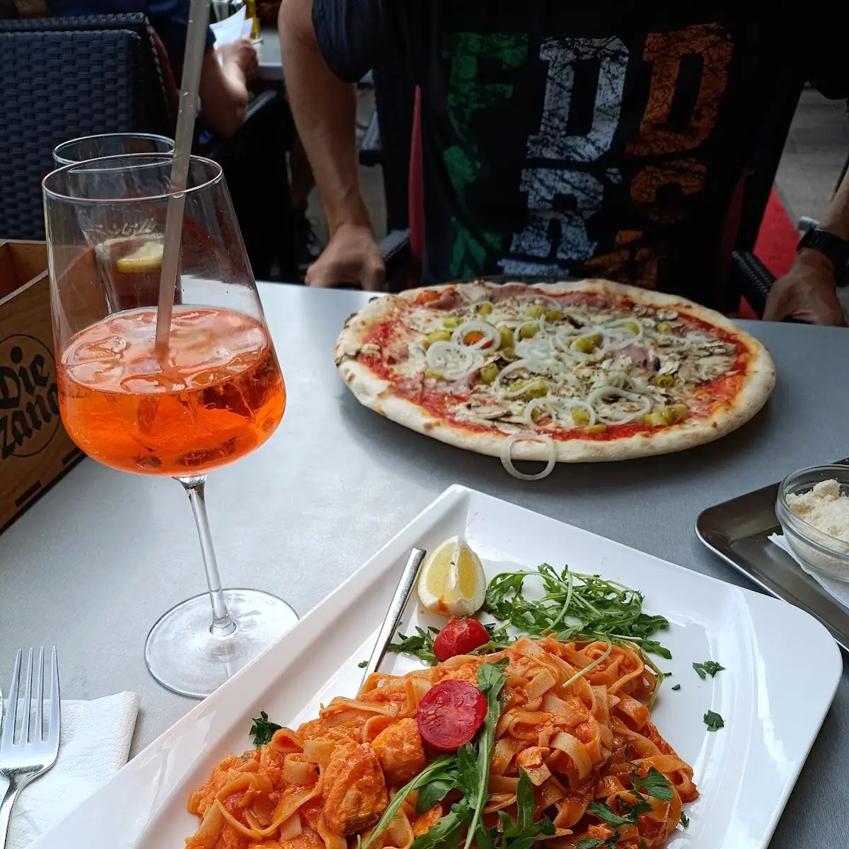 Tagliatelle Al Salmone