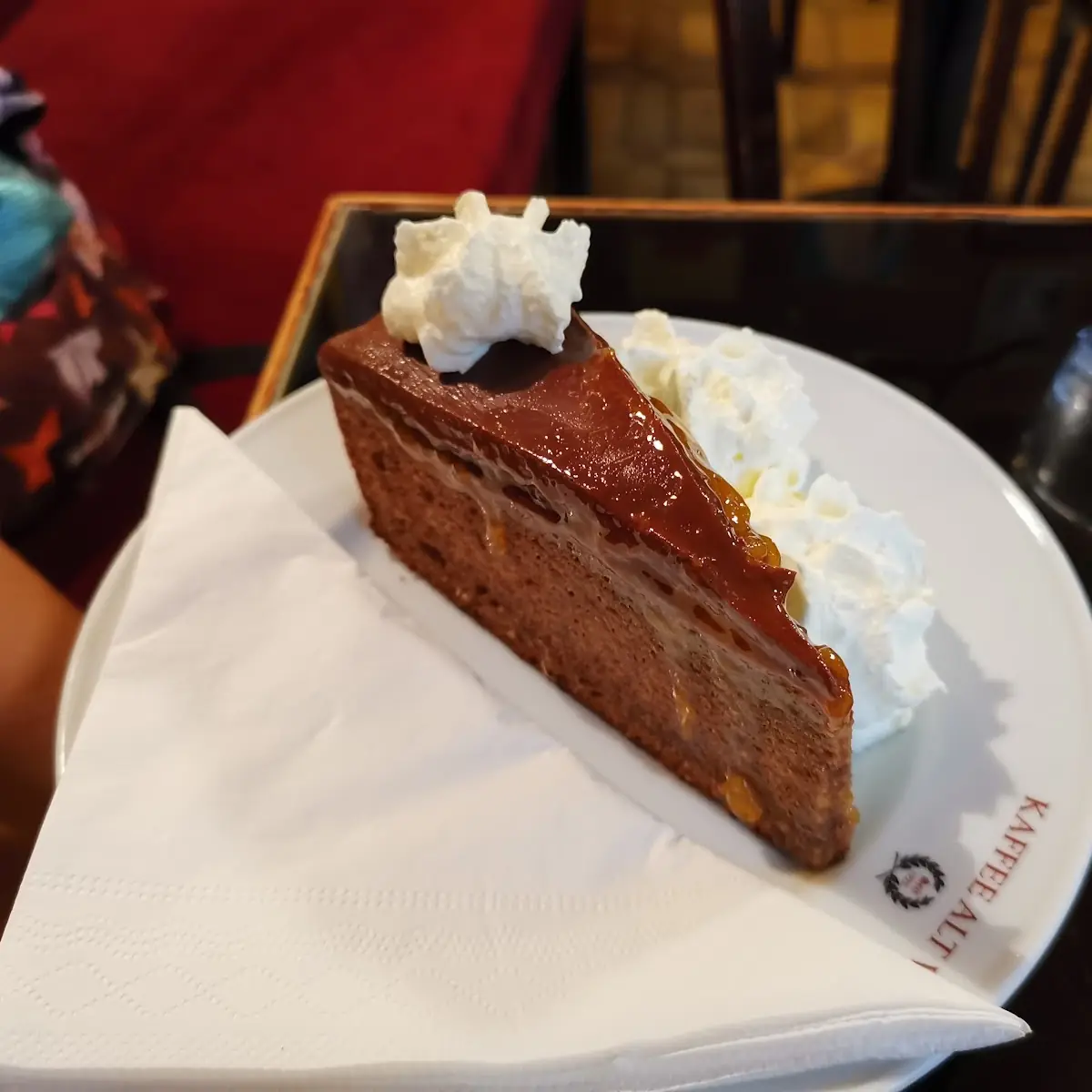 Old Viennese Cake