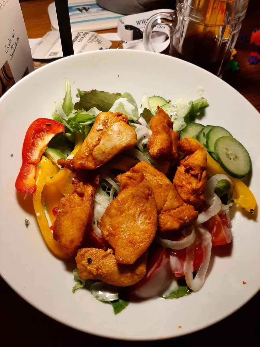 Radlersalat Mit Hühnerbruststreifen