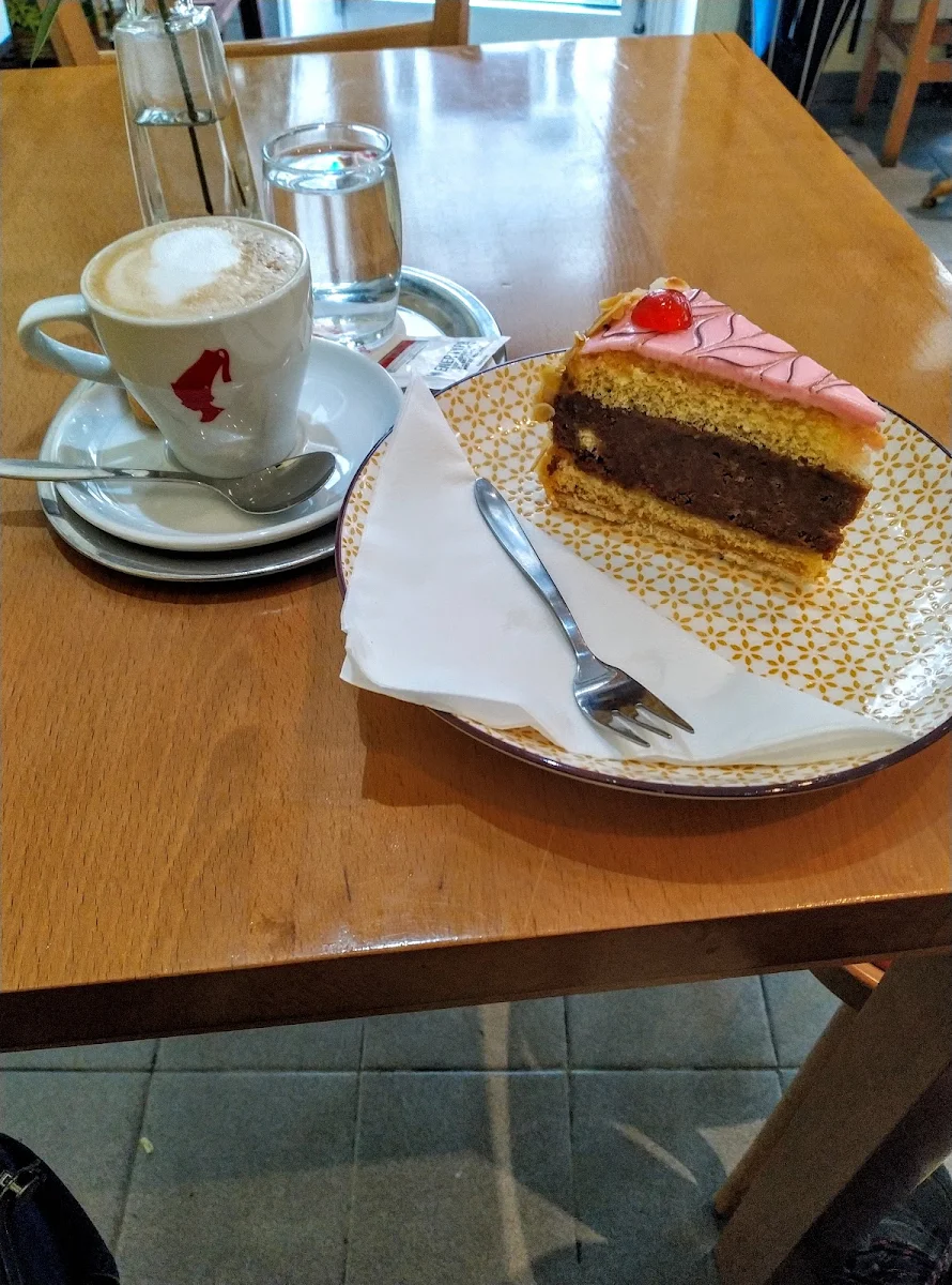 Punschtorte