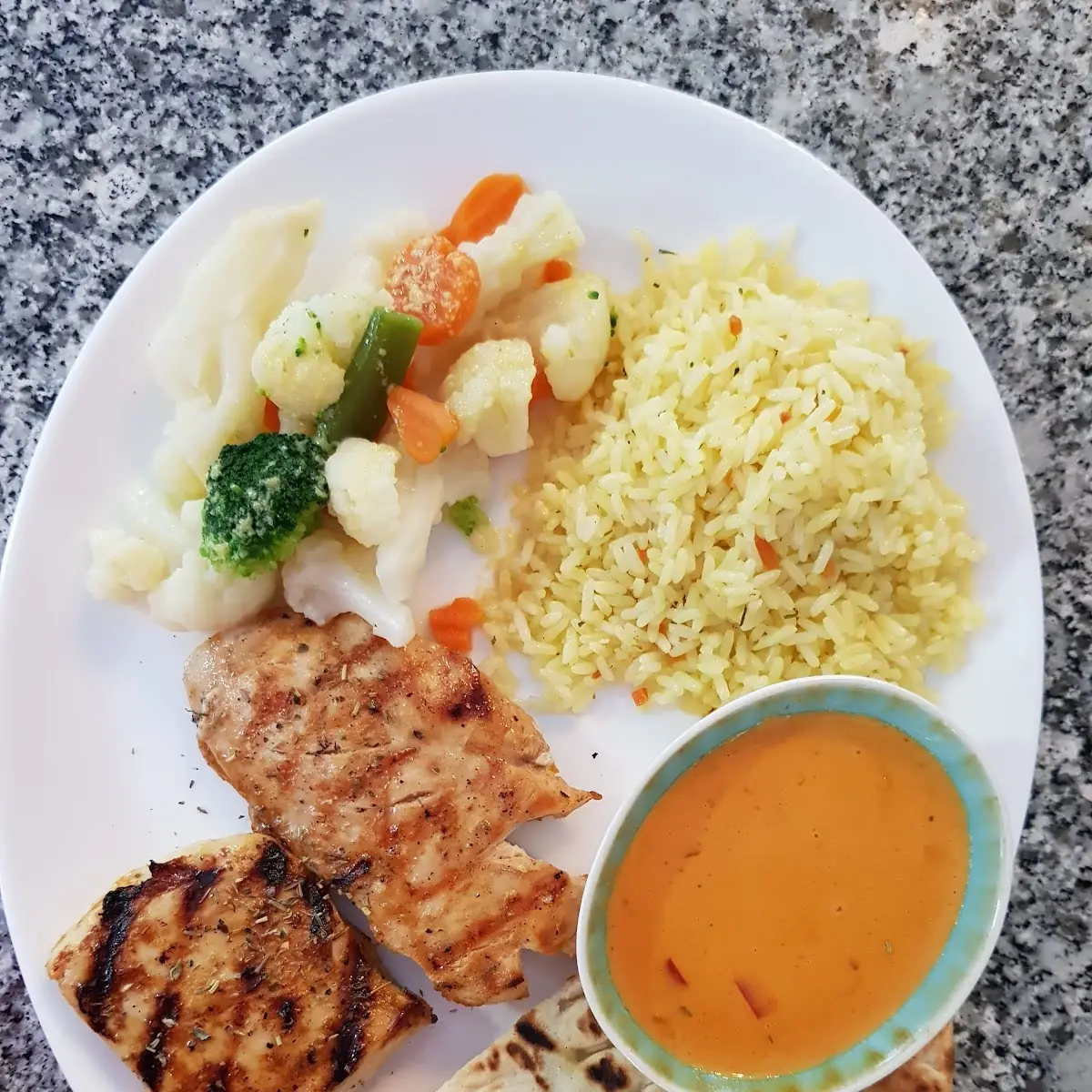 Hühnerfilet Mit Metaxasauce