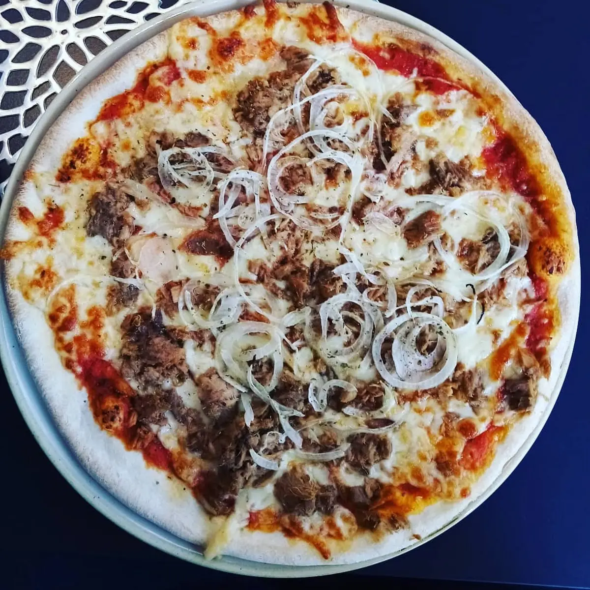 Pizza Tonno