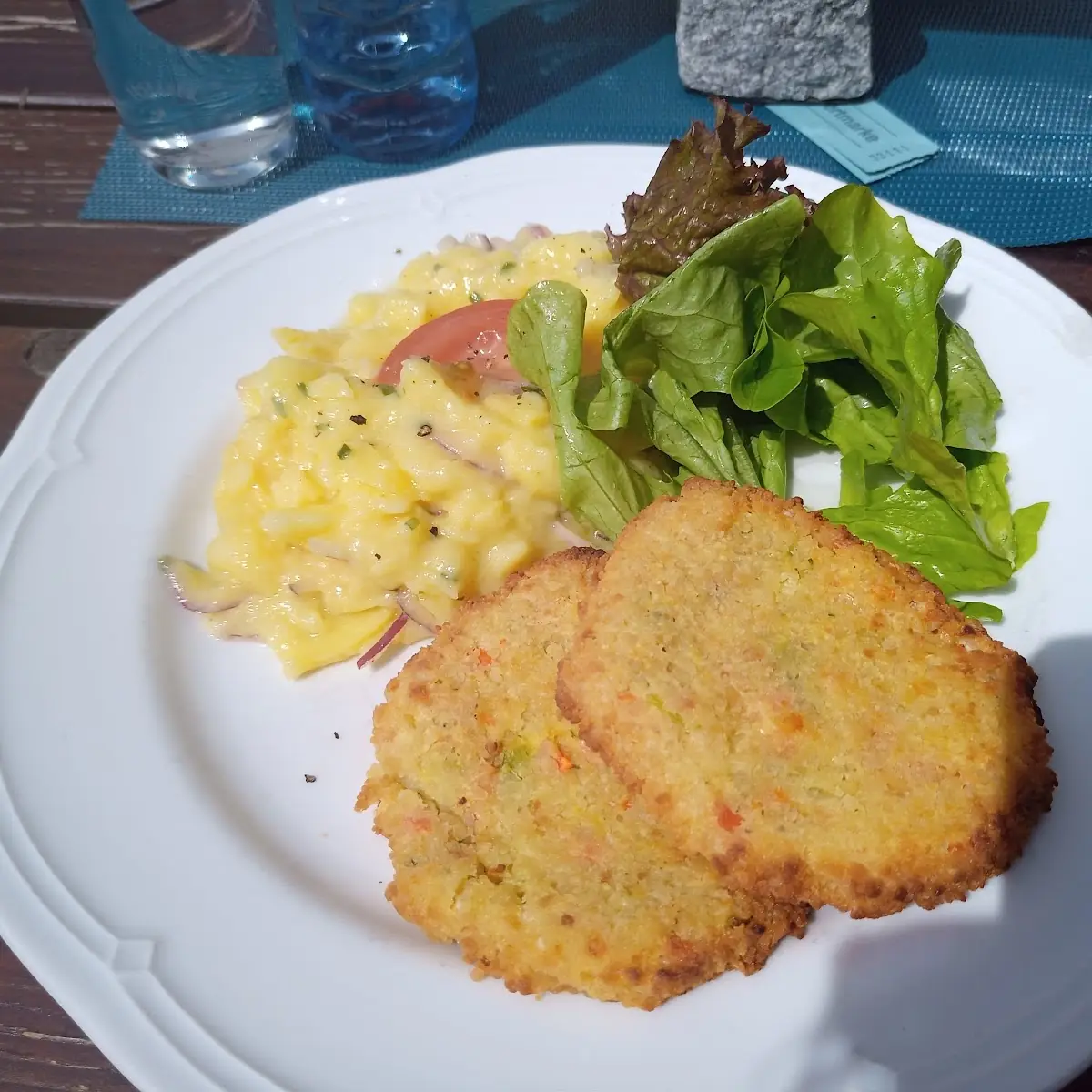 Gemüseschnitzel Mit Kartoffelsalat