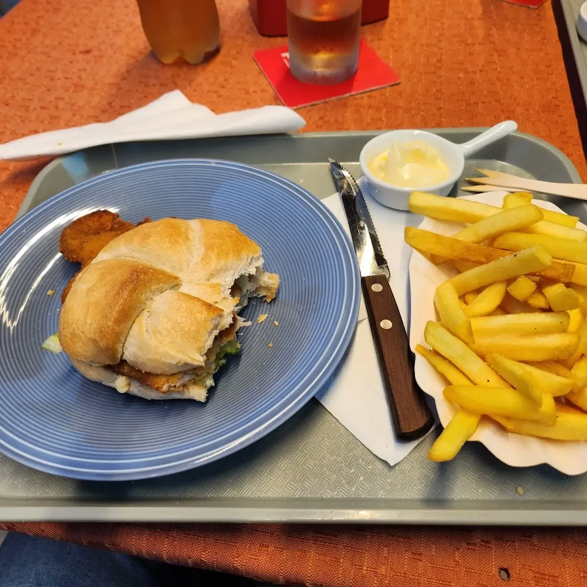 Schnitzelbrötchen Mit Pommes