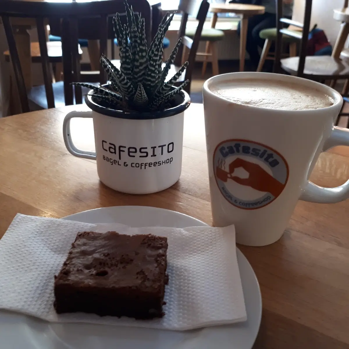 Brownie Und Cappucino