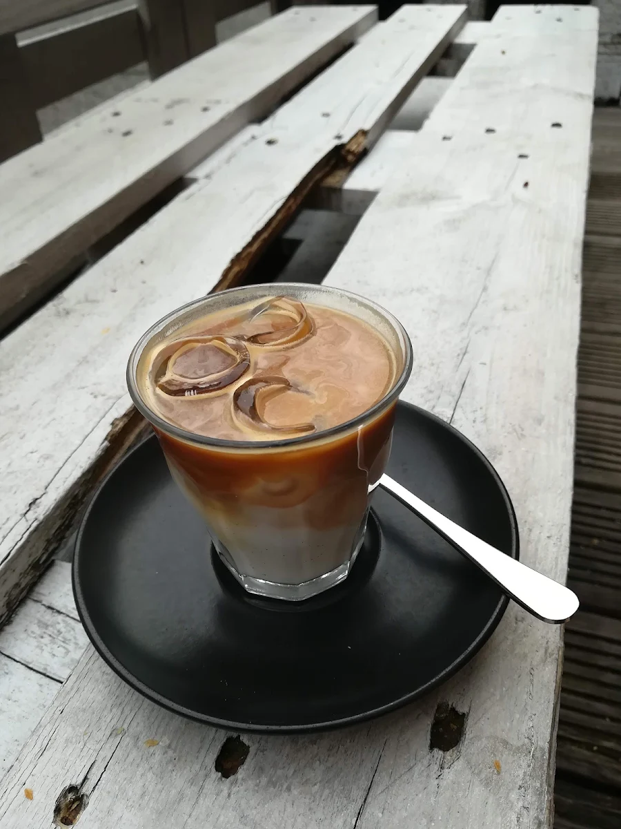 Iced Flat White