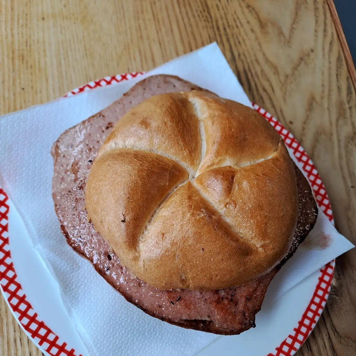 Leberkäse Semmel