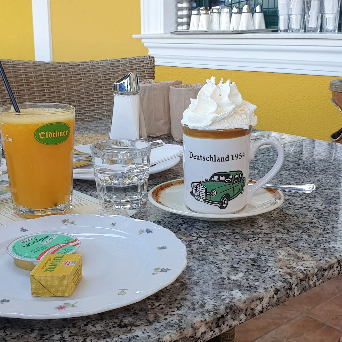 Oldtimer Kaffee