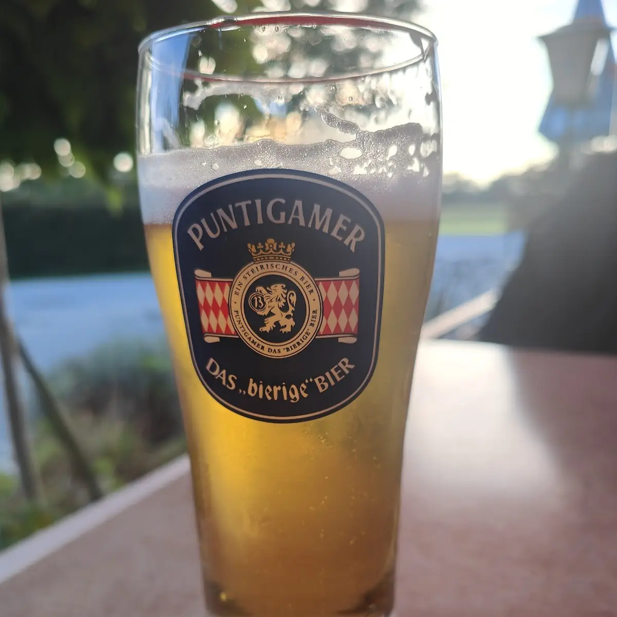 Großes Bier