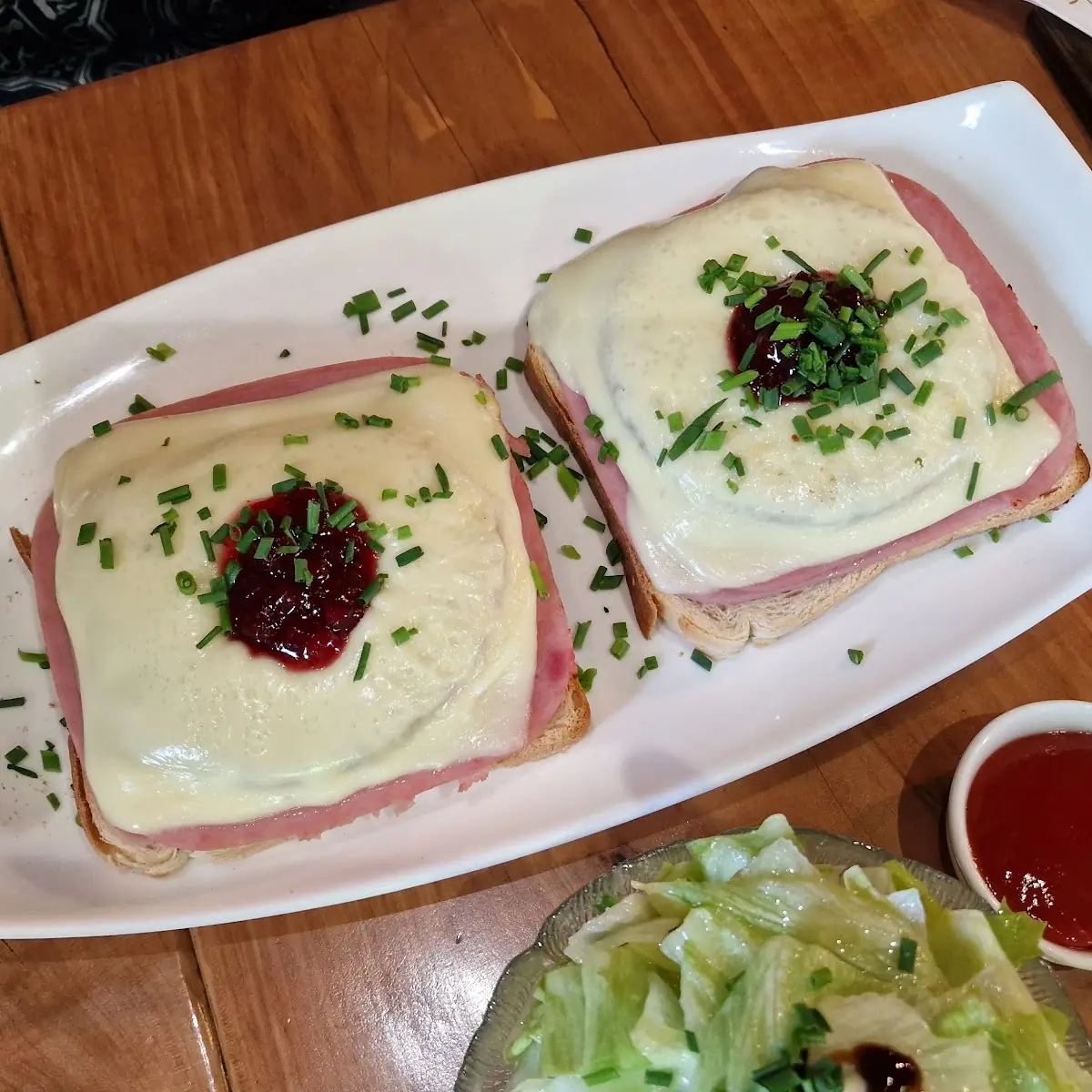 Toast Hawaii