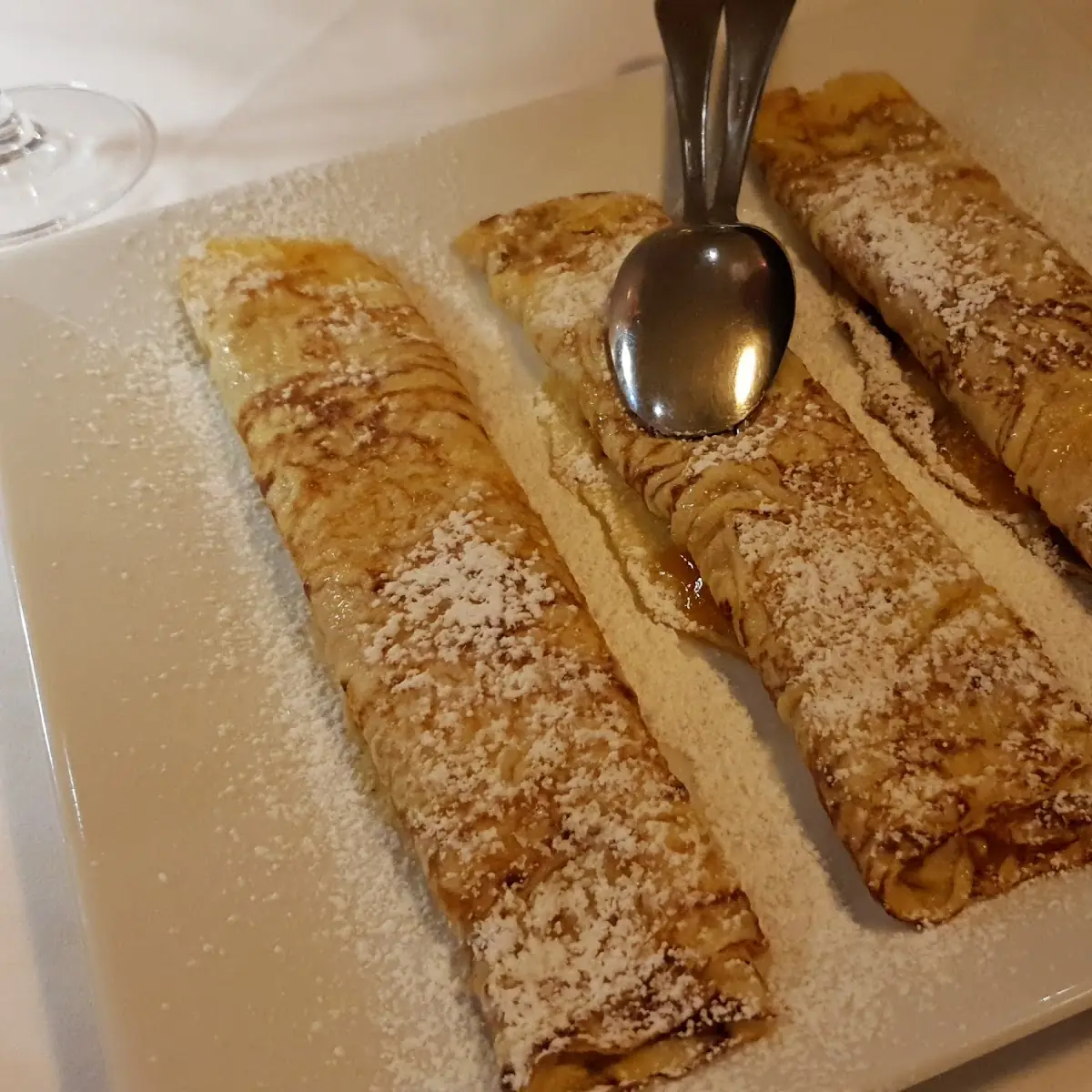 Wiener Gezogener Apfelstrudel