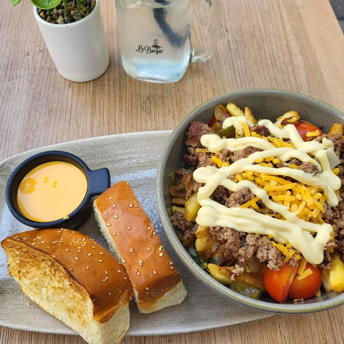 Wild Cheeseburger Bowl