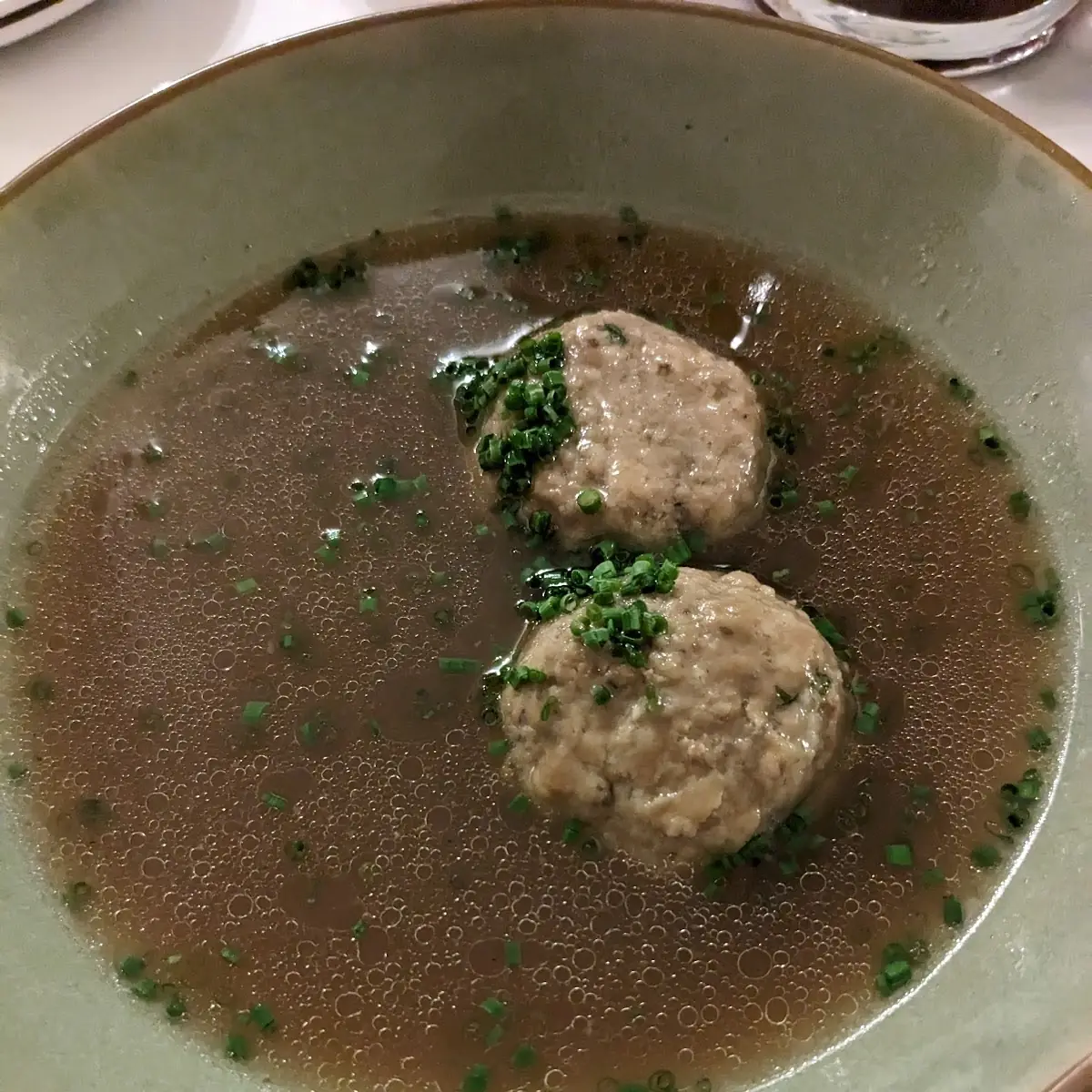 Leberknödelsuppe