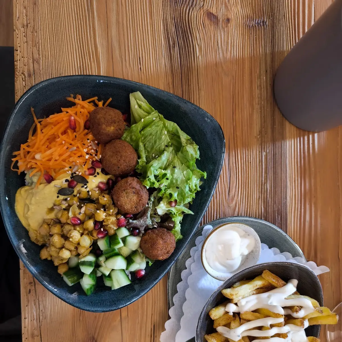 Oriental Falafel Bowl