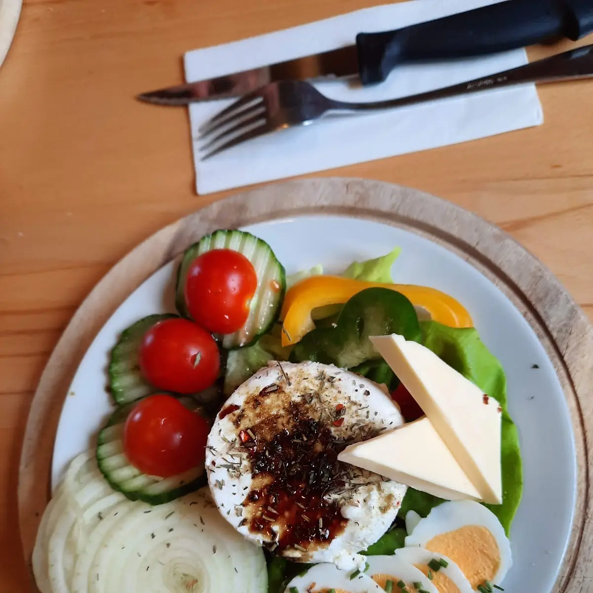 Käse Garniert