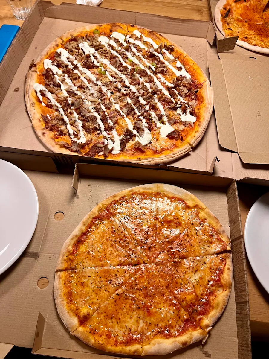 Kebab Pizza