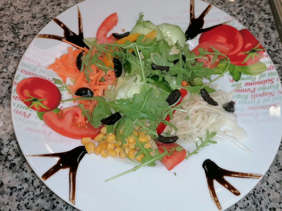 Salate & Beilagen