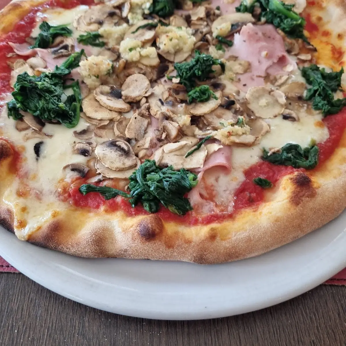 Pizza Olivia