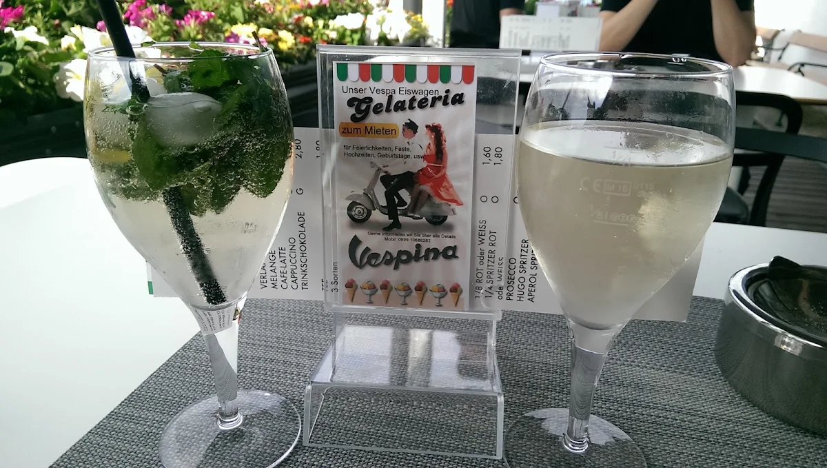 Hugo & Spritzer