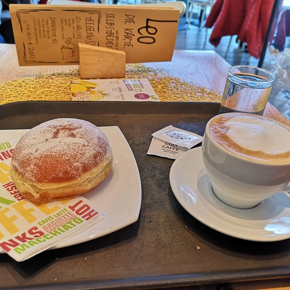 Melange Mit Krapfen