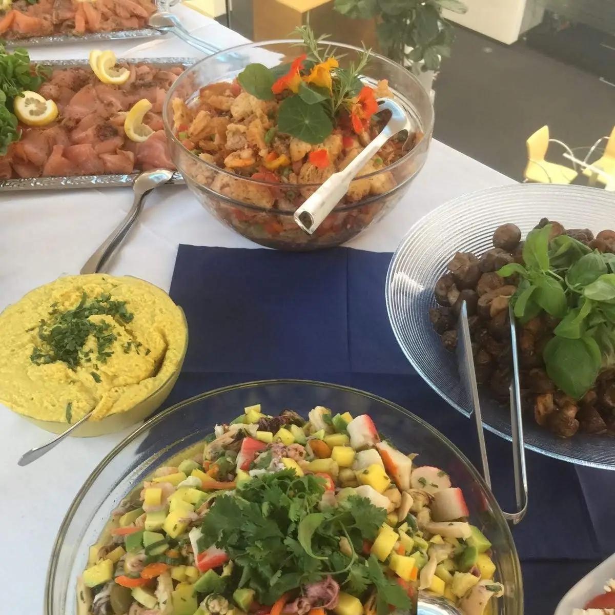 Mango Avocado Meeresfrüchtesalat