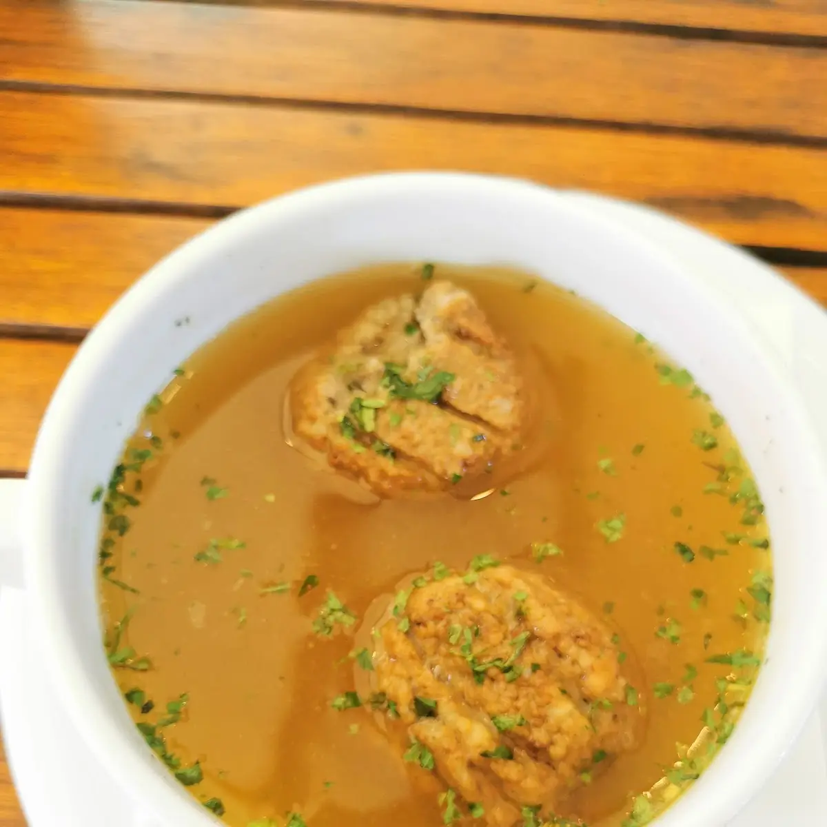 Leberknödelsuppe