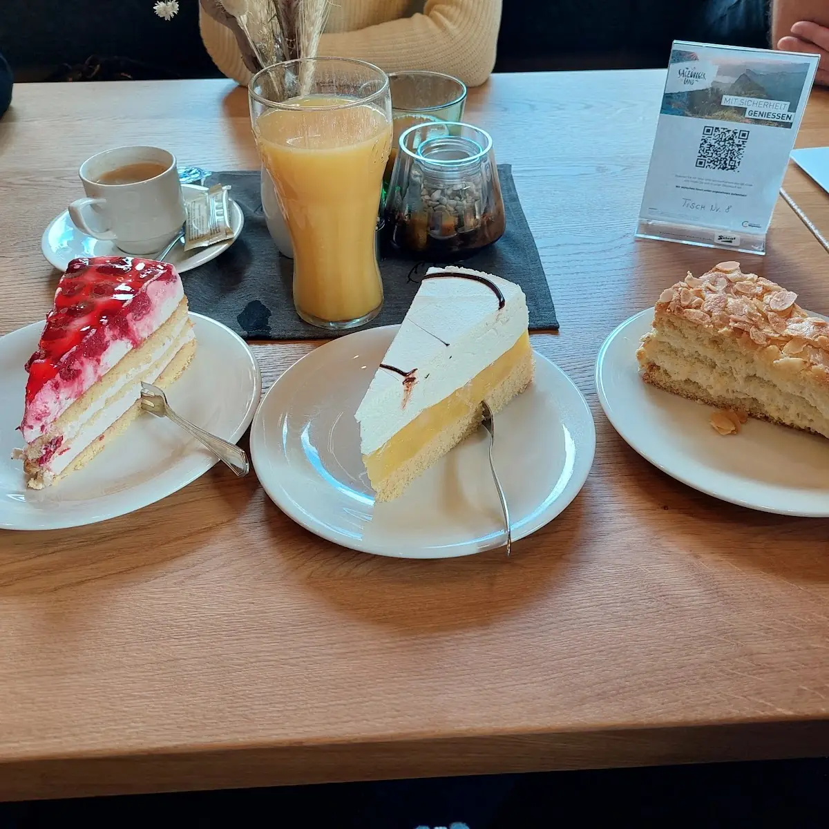 Kuchen Und Kaffee