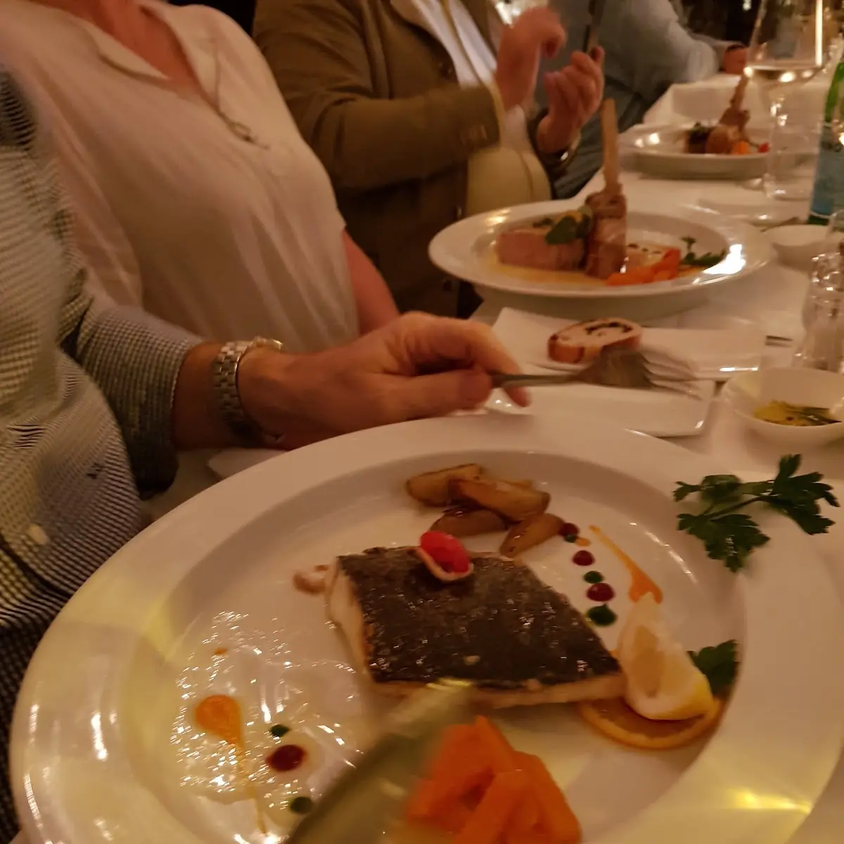 Cross Gebratener Branzino