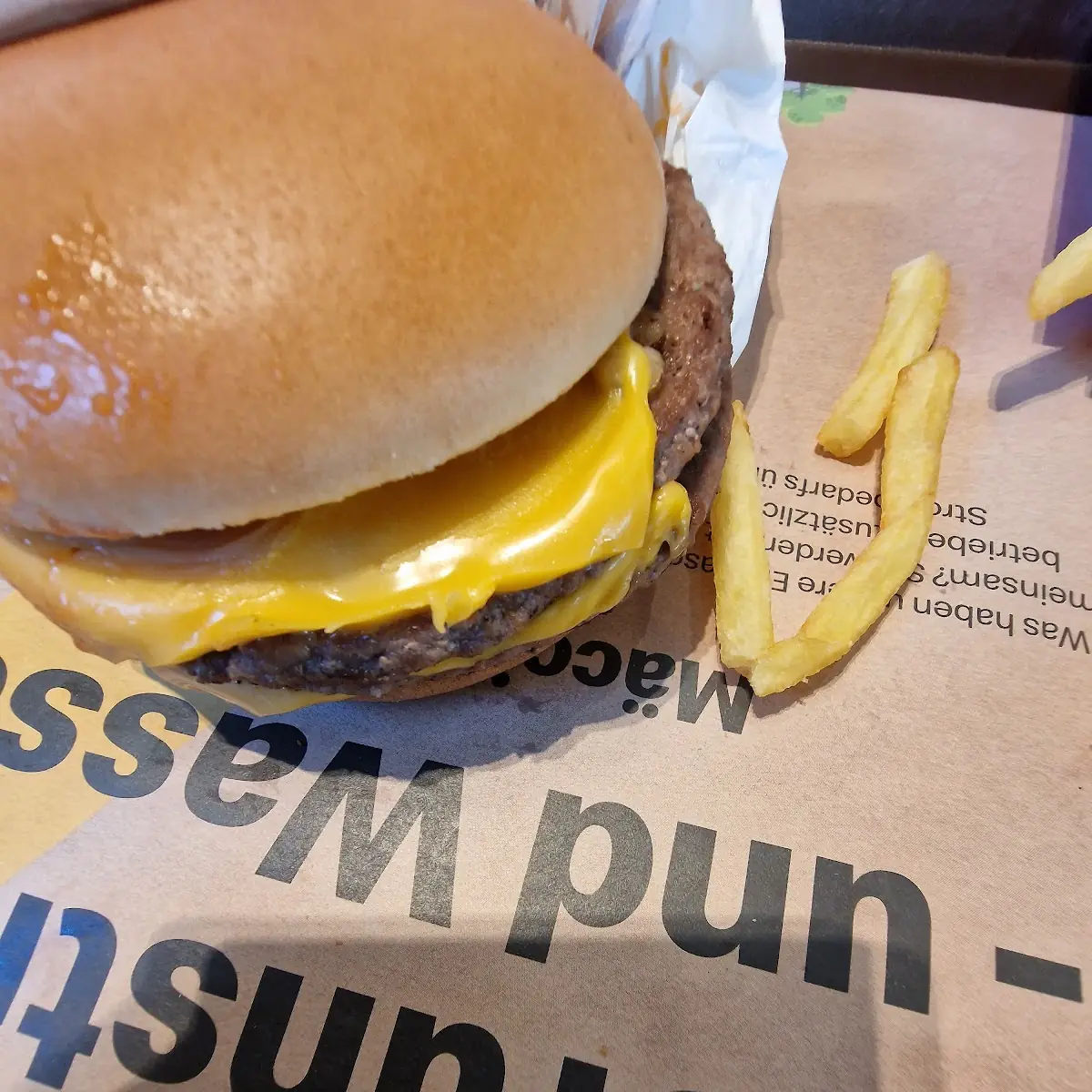 Double Cheeseburger