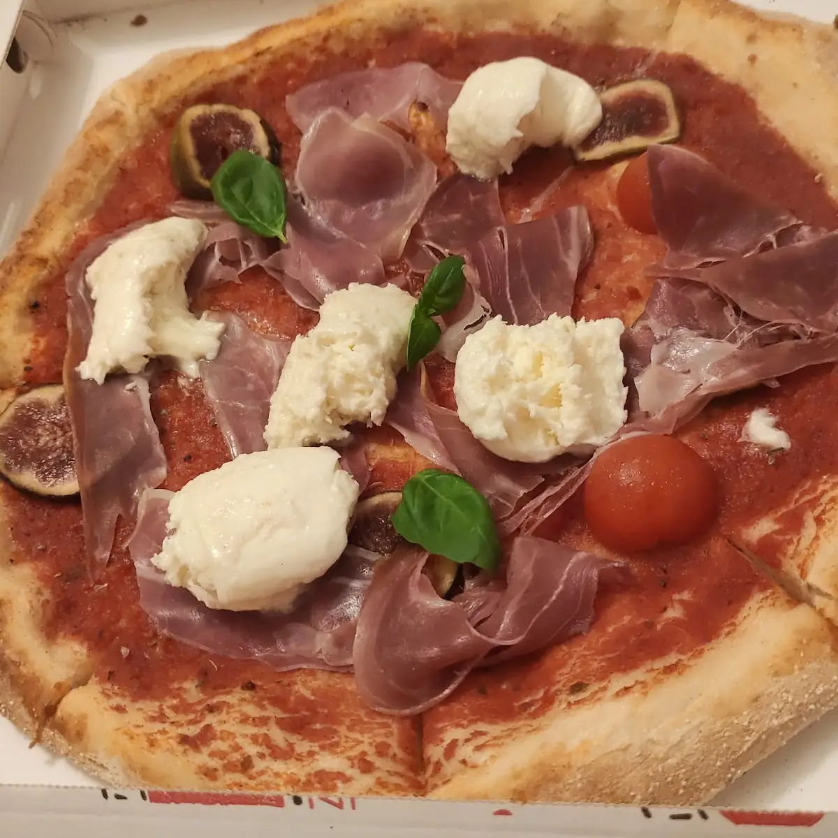 Pizza Monica
