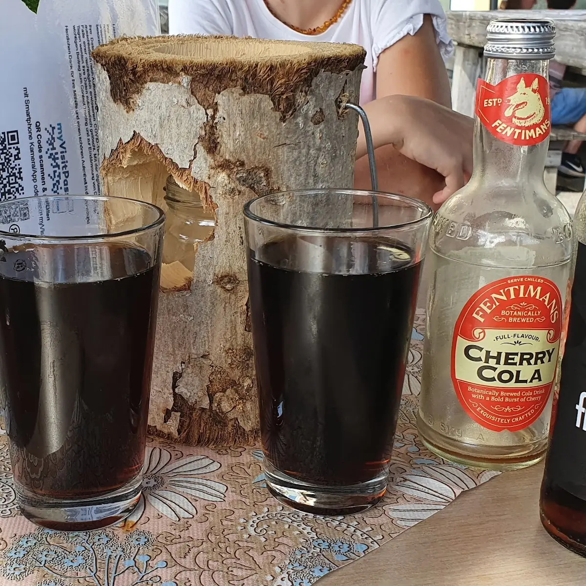 Cola