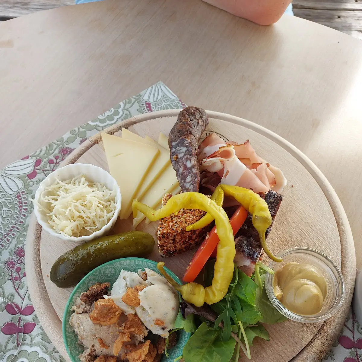 Stadtheuriger Genussbrettl