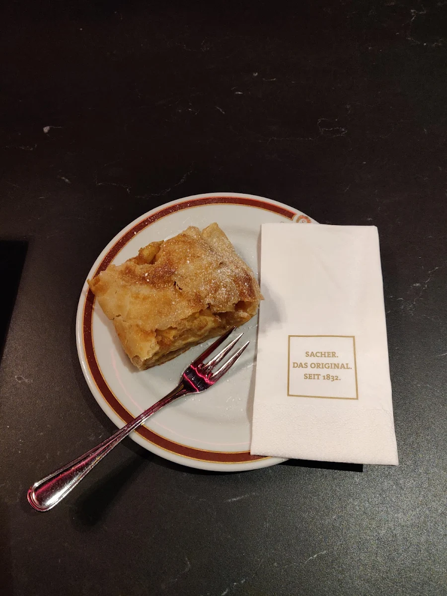 Apple Strudel