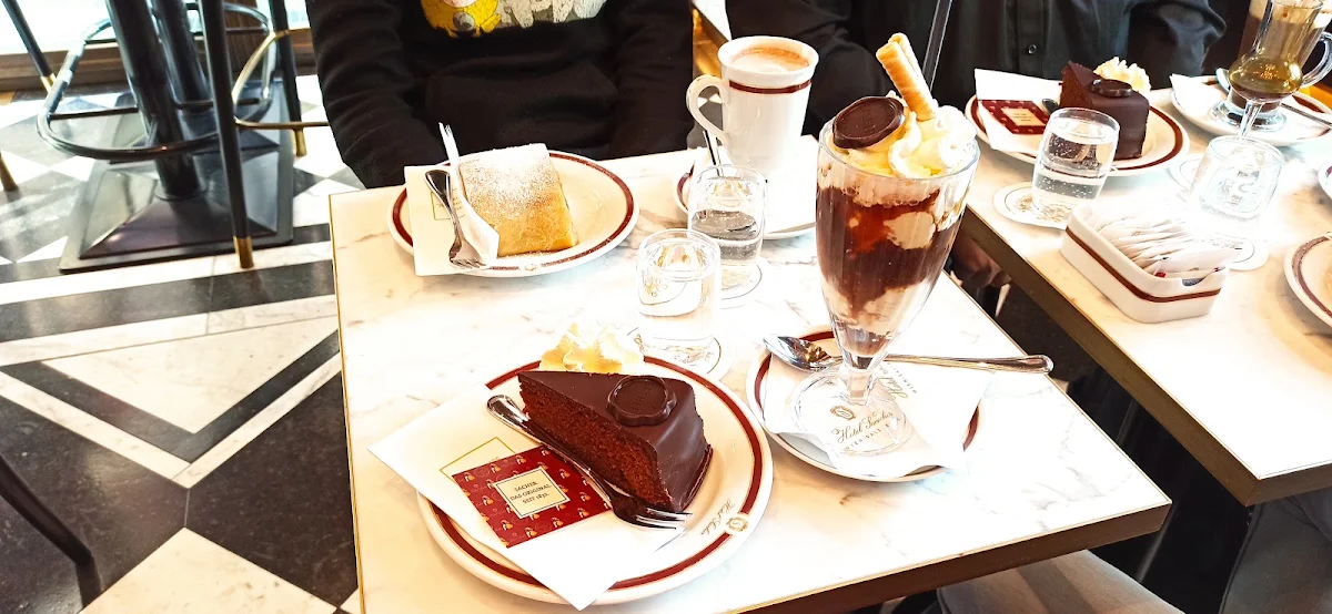 Sacher Dort