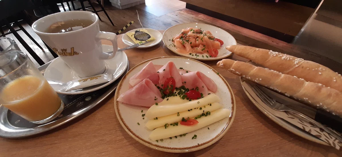 Pikantes Frühstück Mit Lachs Extra