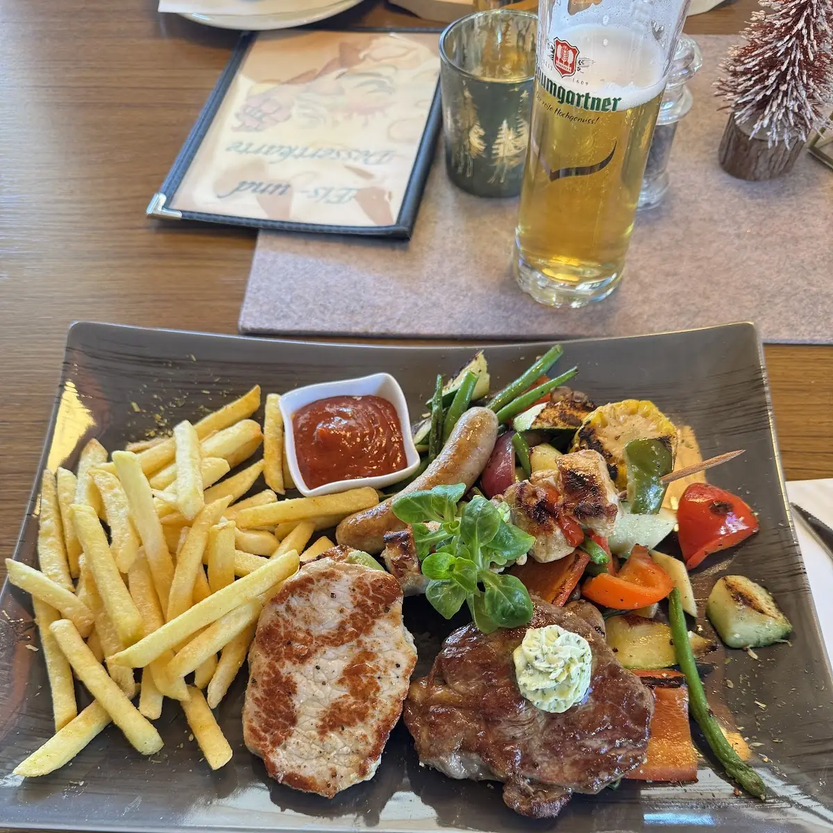 Grillteller Zum Achtal Wirt, Restaurant Pizzeria Zum Achtal Wirt