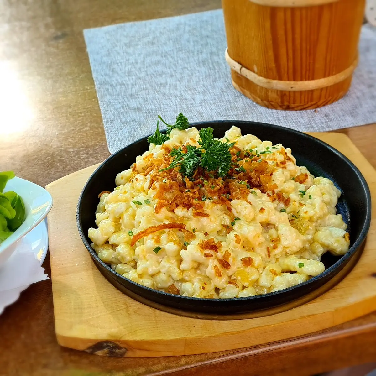 Kässpätzle, Restaurant Pizzeria Zum Achtal Wirt