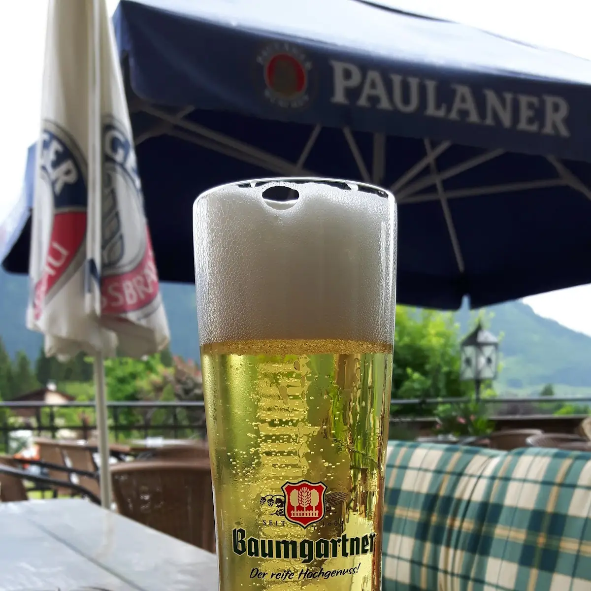 Radler, Restaurant Pizzeria Zum Achtal Wirt